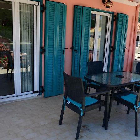Jenny Apartment Ґайос Екстер'єр фото
